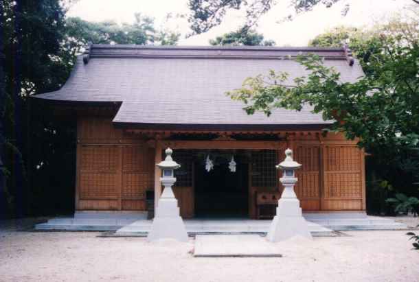 雲根神社