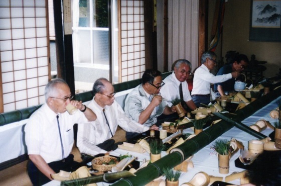 �|���ɂā@�|�̊�̎R�ؗ����@�i�����P�O.�X�j