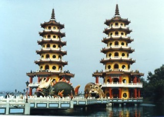 ���ϋ{���Փ�