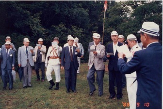 ��F�Ɓu��h�̉́v���̂��@�@�����������k���ɂā@�i���S.�X�j