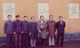 ���R���O�ɂā@�����h�B�@�i��50.12�j