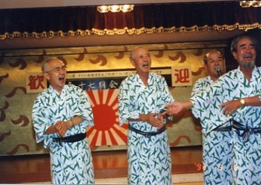 �����k�����r�[�ɂā@�i����7.9�j